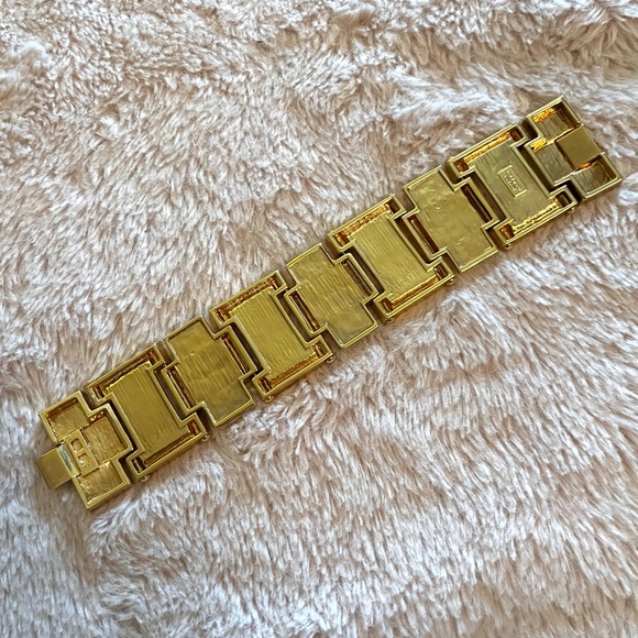 Kate spade gold and enamel bracelet - Picture 2 of 6